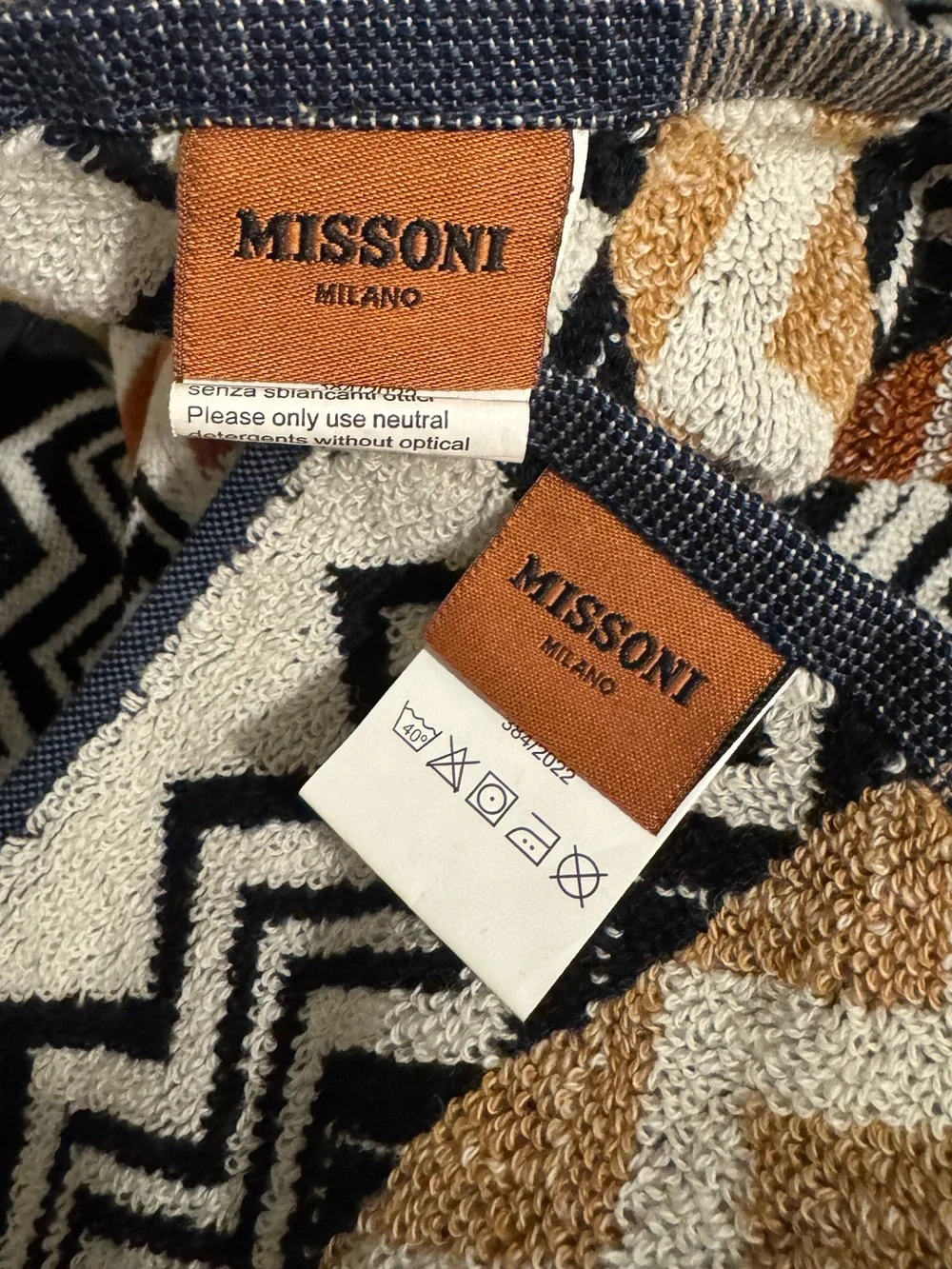 Missoni Home Bernard 160 Black Multicolor Zig Zag Hand Towel‎ Set of 2